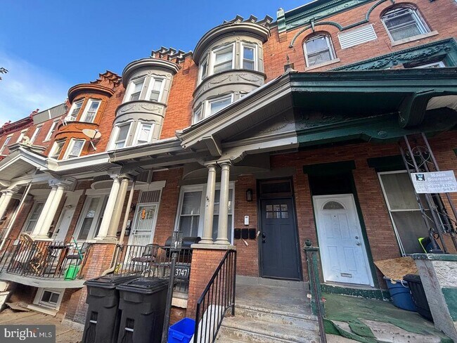 Building Photo - 3747 N 15th St
