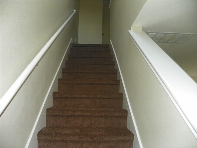 Building Photo - 14001 Cambourne Dr