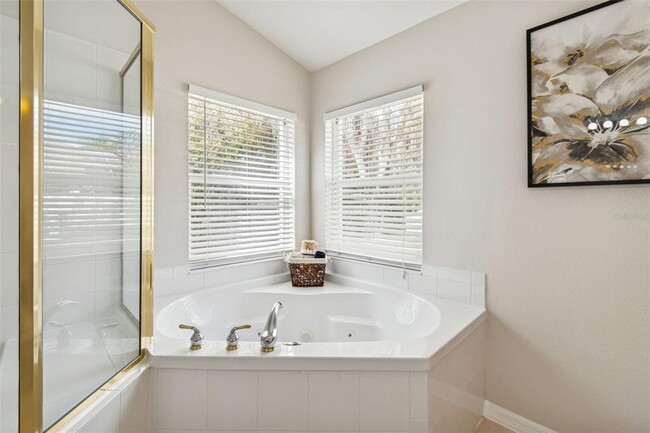Building Photo - 353 Bay Arbor Blvd