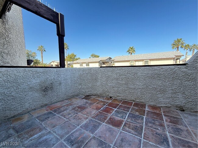 Building Photo - 5080 Jeffreys St