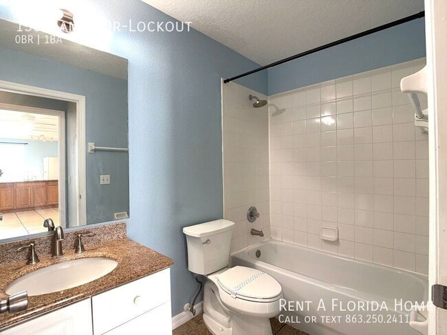 Building Photo - 133 Mango Dr