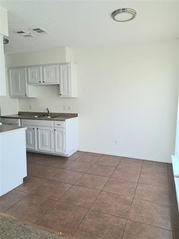 Building Photo - 8109 Foxfire Ln