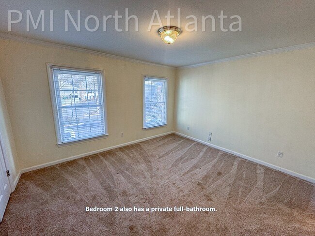 Building Photo - Easy Living in the Heart of Sandy Springs