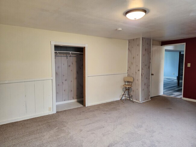 Building Photo - 9225 Carol Ann Dr
