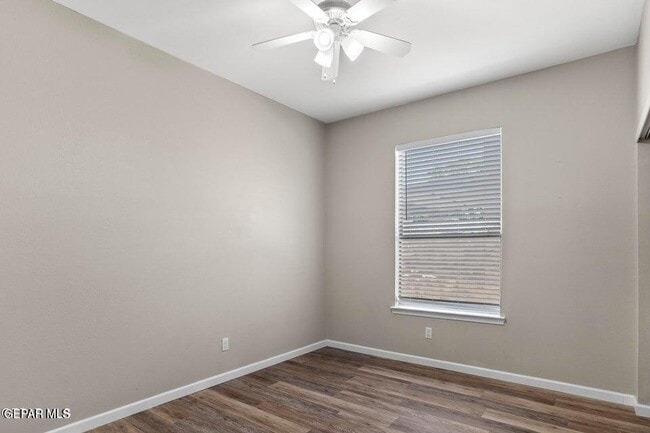 Building Photo - 12391 Paseo Nuevo Dr