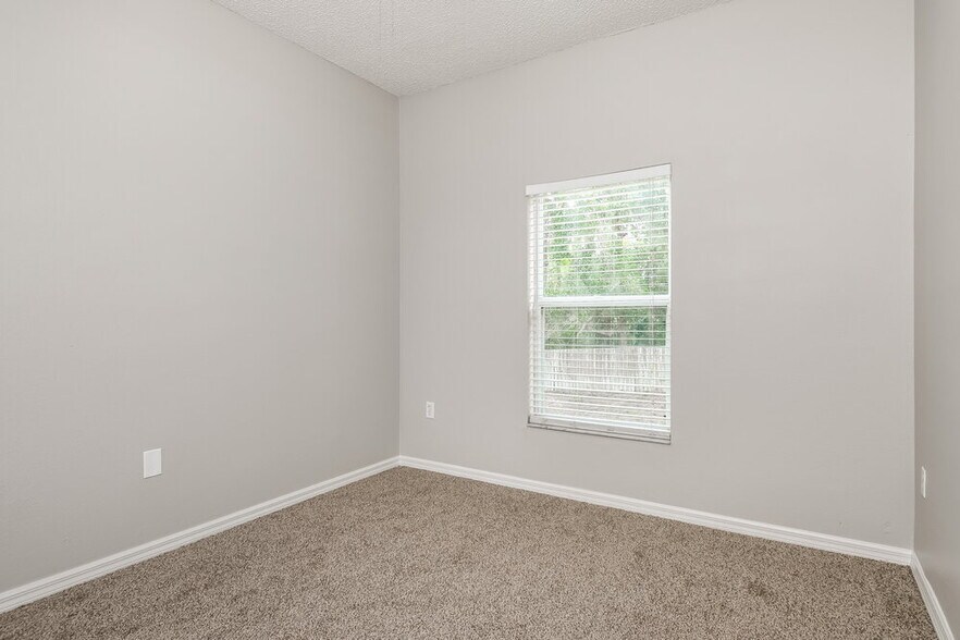 Building Photo - 6514 Pomeroy Cir