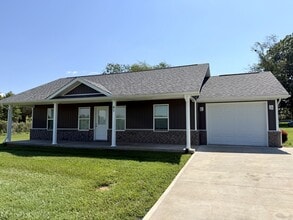 Building Photo - 85 Timothy Dr