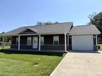Building Photo - 85 Timothy Dr