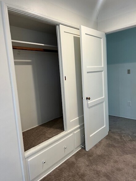 Building Photo - 45 Coronado Ave