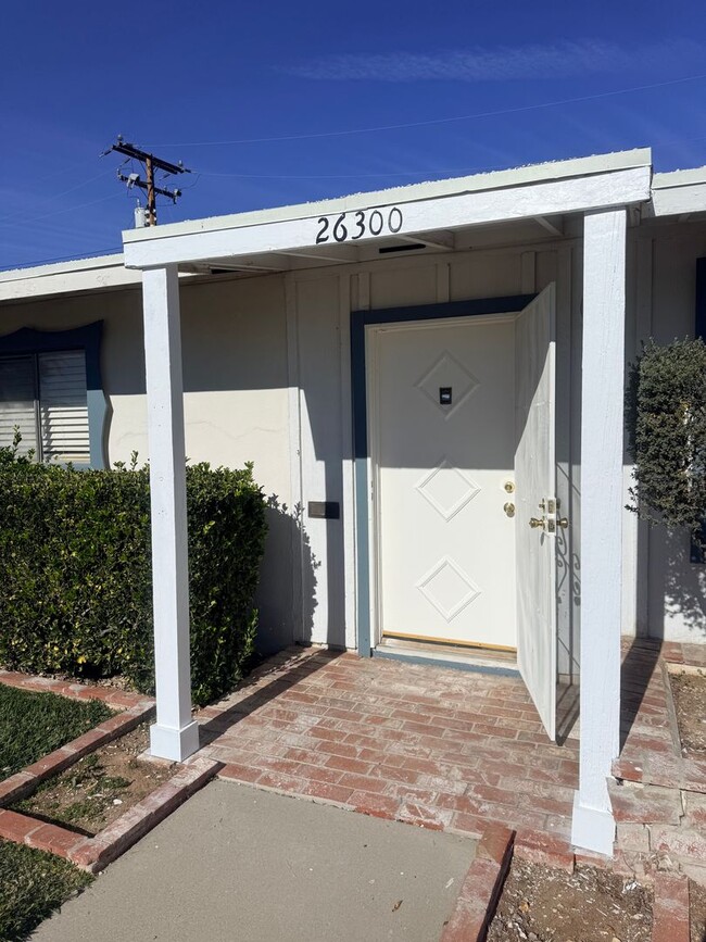 Building Photo - 55 plus community One Bed condo for rent Menifee