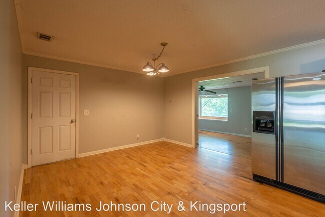 Building Photo - 4 br, 2 bath House - 1011 Westminister Dr