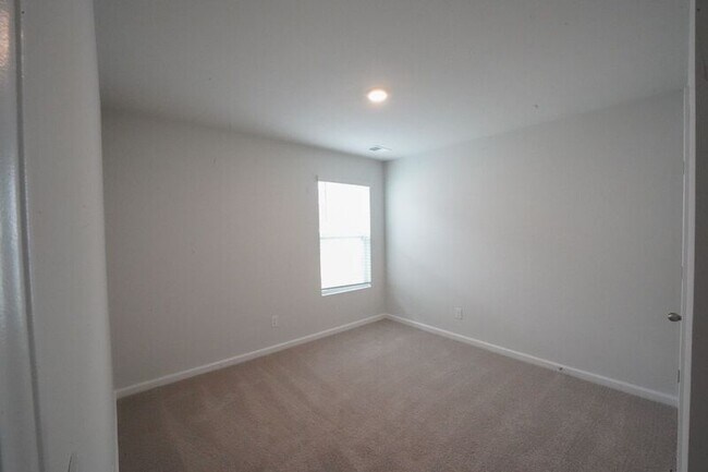 Building Photo - 433 Coconut Dr