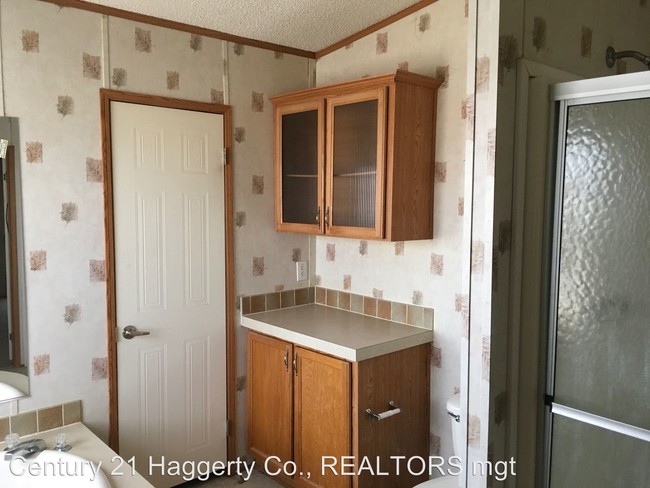 Building Photo - 4 br, 2 bath House - 1045 Garrell Lane
