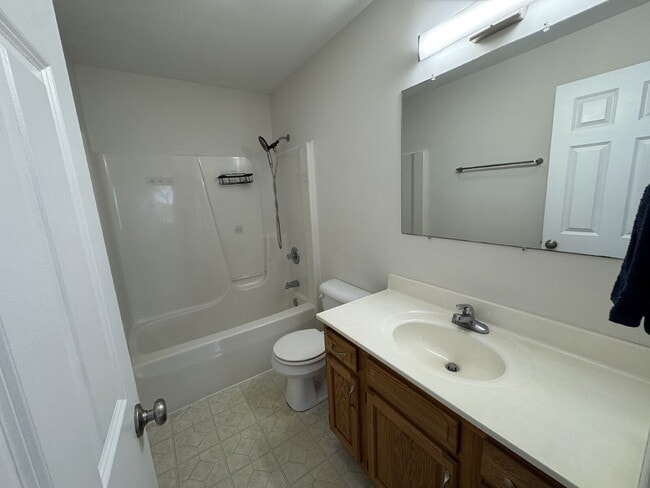 Building Photo - 4 Bedrooms, Big Yard & Top Schools – Don’t Miss This Chatham Beauty!