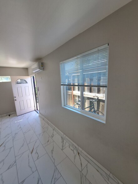 Building Photo - 4666 Tango Way