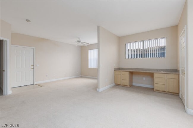 Building Photo - 8000 W Badura Ave