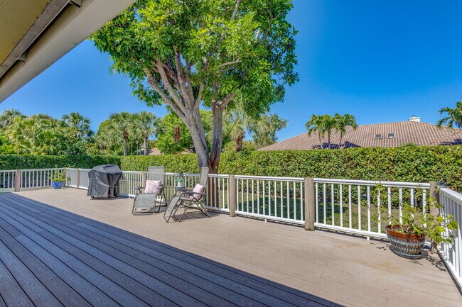 Building Photo - 10420 SE Jupiter Narrows Dr