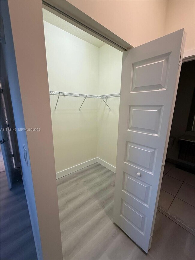 Building Photo - 8005 NW 104th Ave