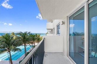 Building Photo - 9273 Collins Ave
