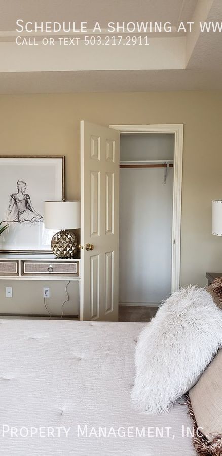 Building Photo - 14066 Chatham Ct