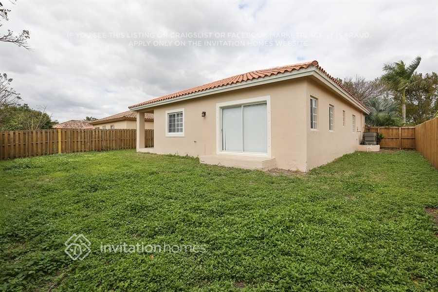 Building Photo - 19022 SW 318th Terrace