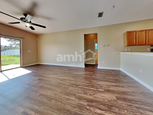 Building Photo - 655 Sunny Stroll Dr