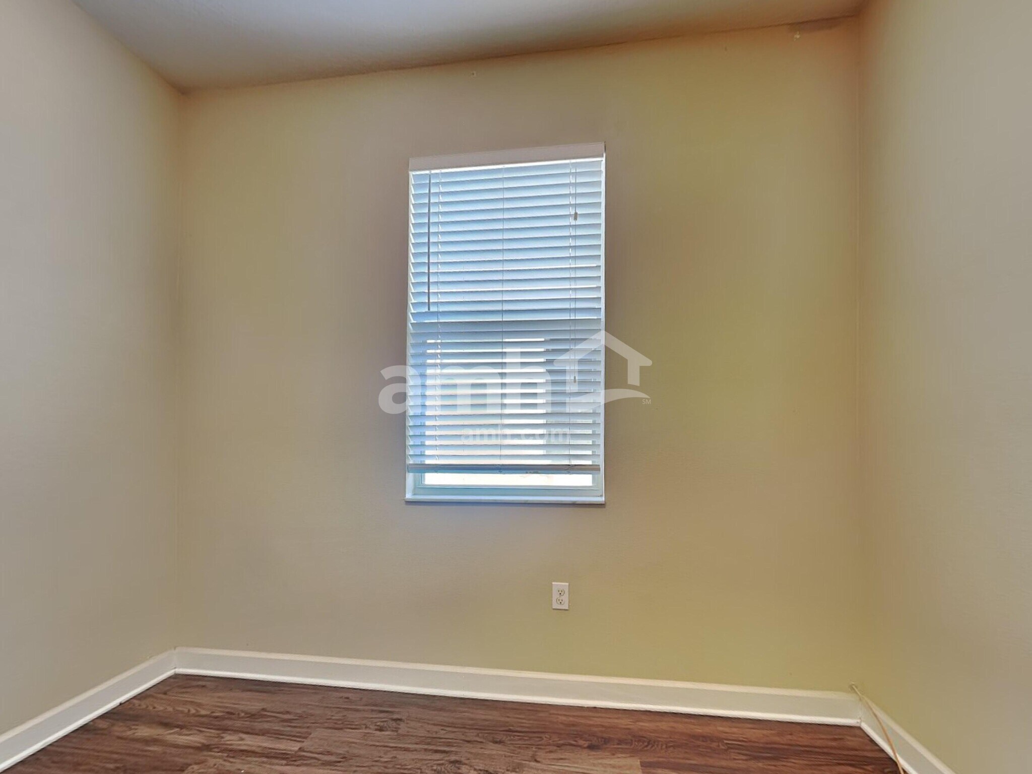 Building Photo - 13343 Graham Yarden Dr