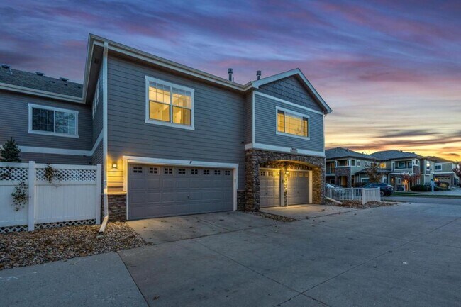 Building Photo - 5014 Brookfield Dr