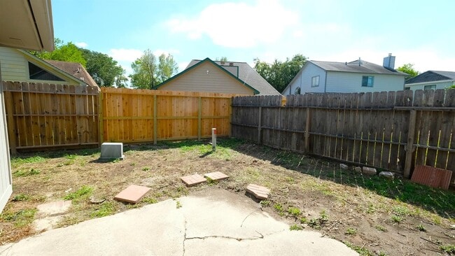 Building Photo - 1203 Beckwood Cir