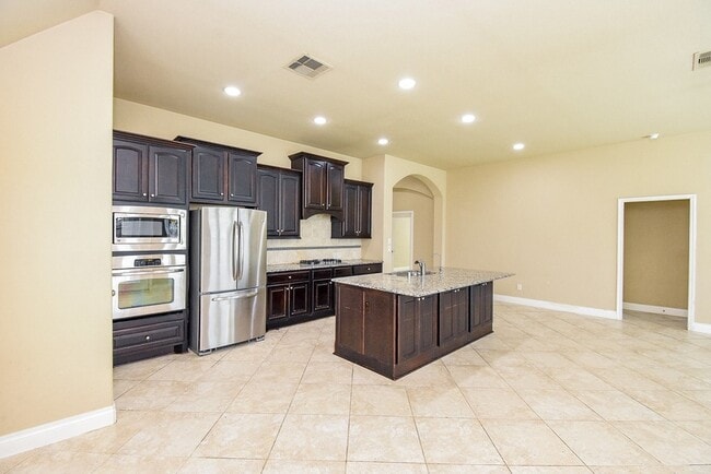 Building Photo - 10310 Rouken Glen Ct.