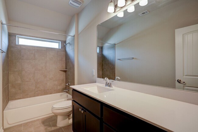 Building Photo - Beautiful 4/BR 3.5/BA Home for Rent in Aus...