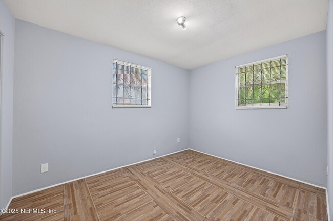 Building Photo - 3811 Chase Ave