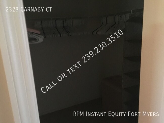 Building Photo - 2328 Carnaby Ct