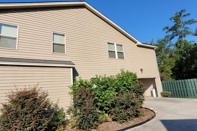 Building Photo - Available Now!