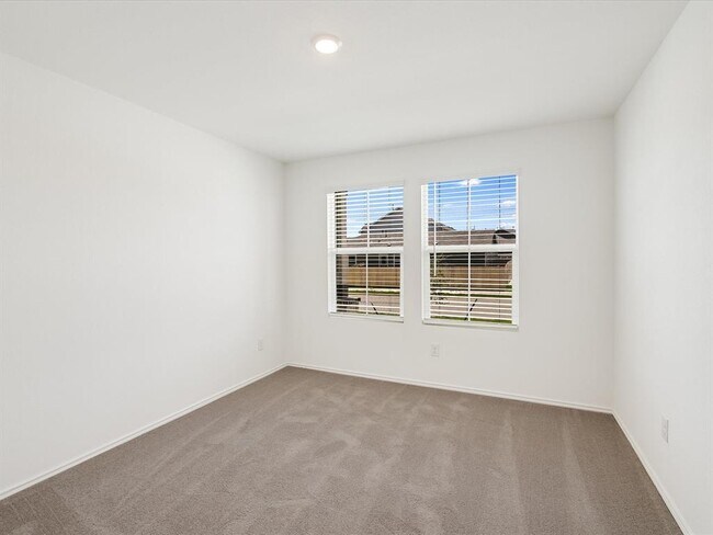 Building Photo - 409 Alamito Ave
