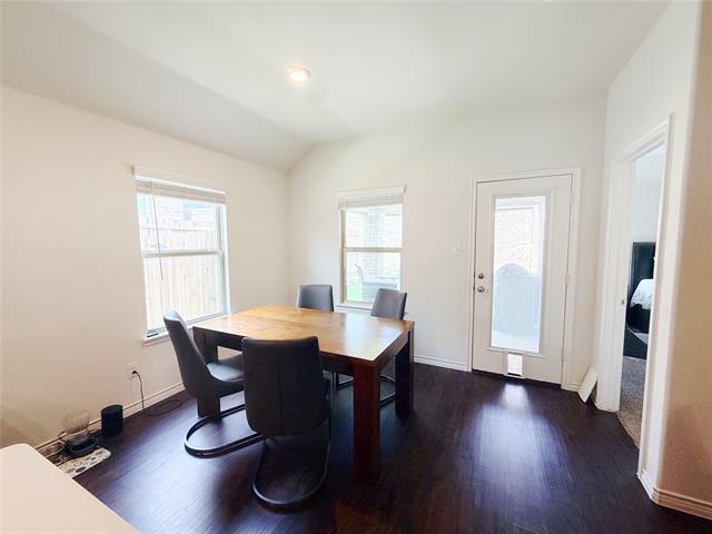 Building Photo - 3601 Sabine Dr