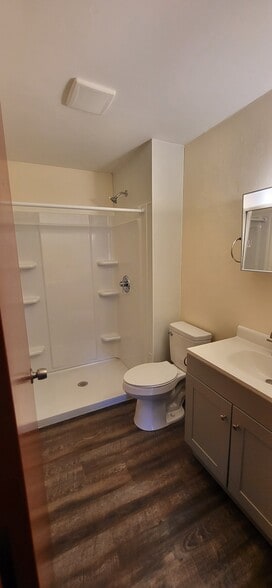 Bathroom - 4085 Falling Creek Rd