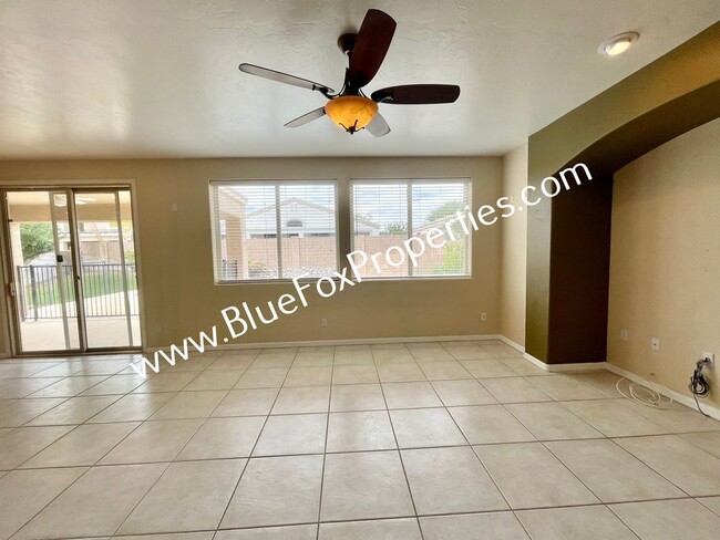 Building Photo - 5 Bedrooms, 3 Baths Home, Rancho Visto