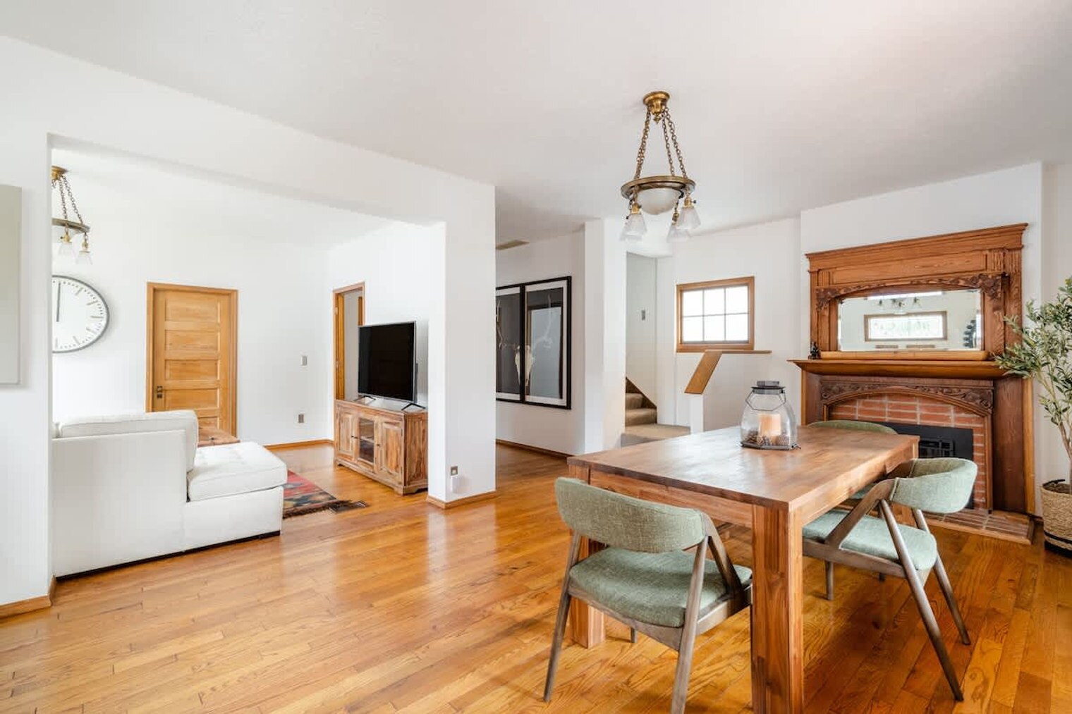 Building Photo - 1200 SW 20th Ave