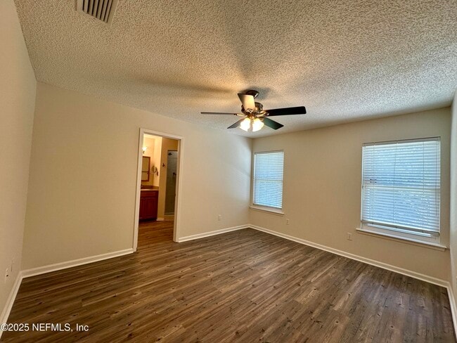 Building Photo - 412 La Reserve Cir