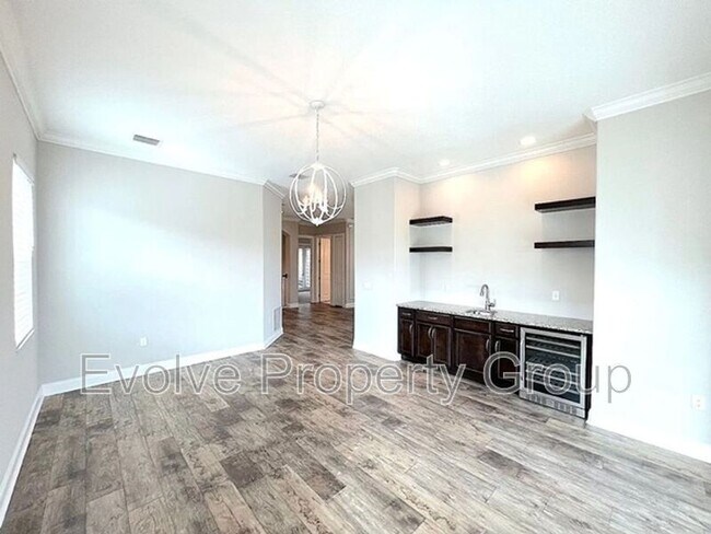 Building Photo - 15 Sandpiper Ln