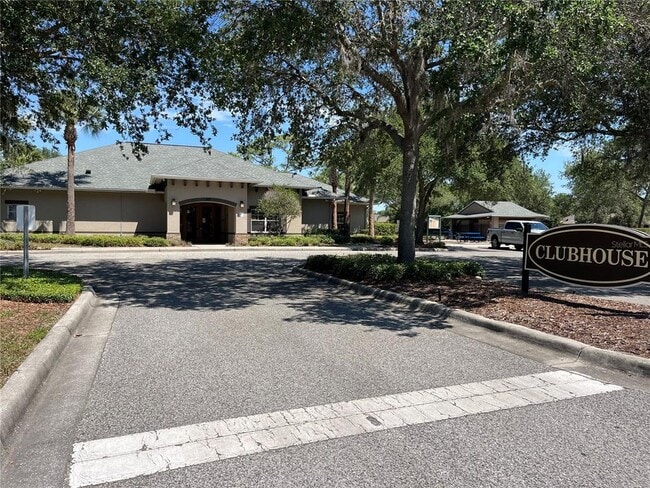 Building Photo - 241 Argyll Dr