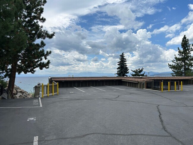 Building Photo - 7600 N Lake Blvd