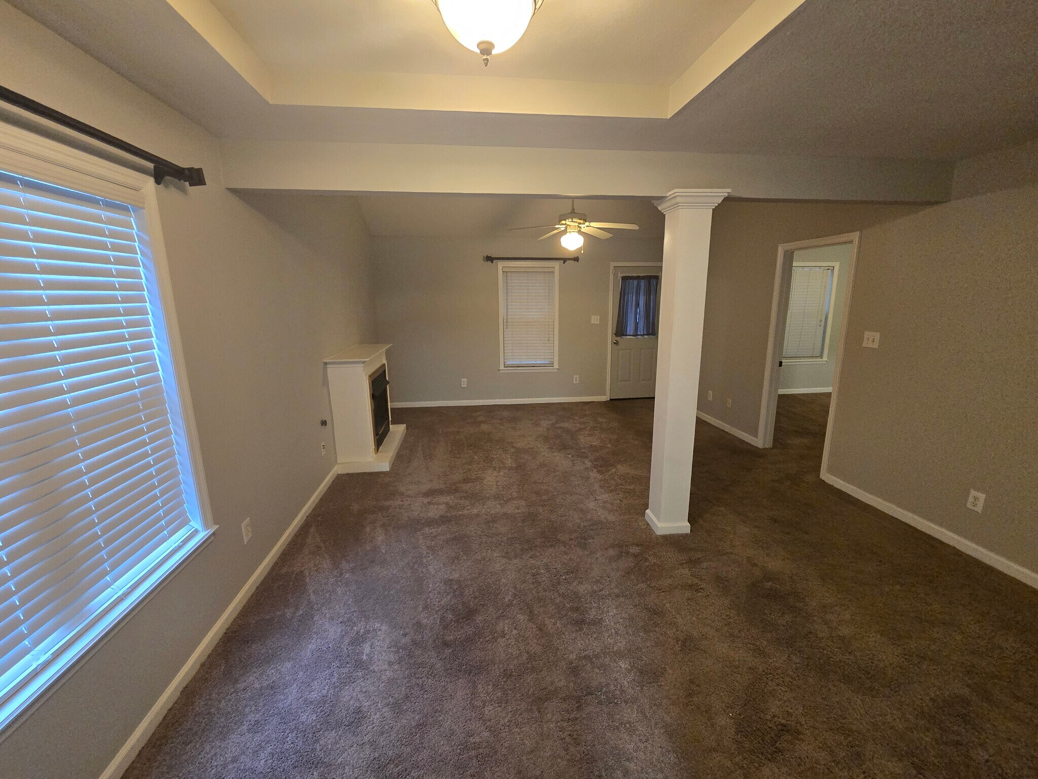 Building Photo - 3021 Brookhaven Way