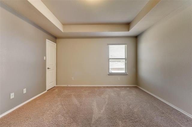 Building Photo - 1300 Land Oak Rd