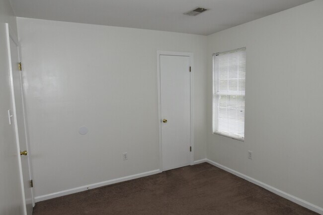 Building Photo - 2110 Gary St