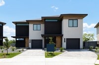 Building Photo - Carey Estates Lot 11