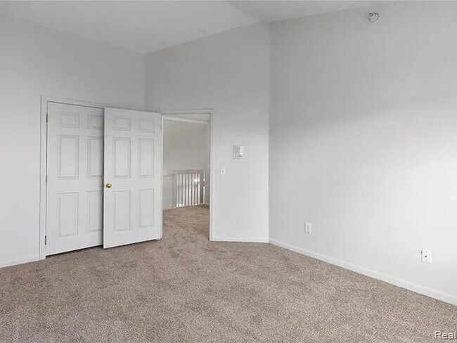 Building Photo - 2928 Prince Hall Dr