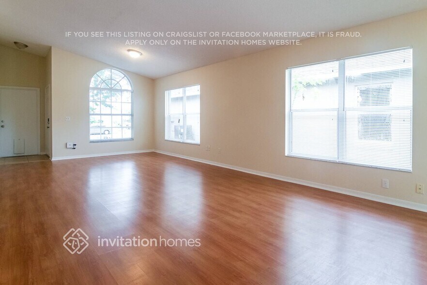 Building Photo - 267 Daniels Pointe Dr