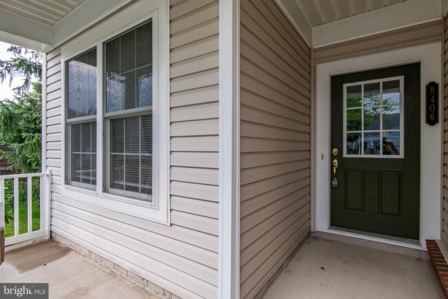 Building Photo - 8406 Mountain Larkspur Dr